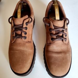 Windriver Women's Brown Nubuck Laceup Shoes size 7C